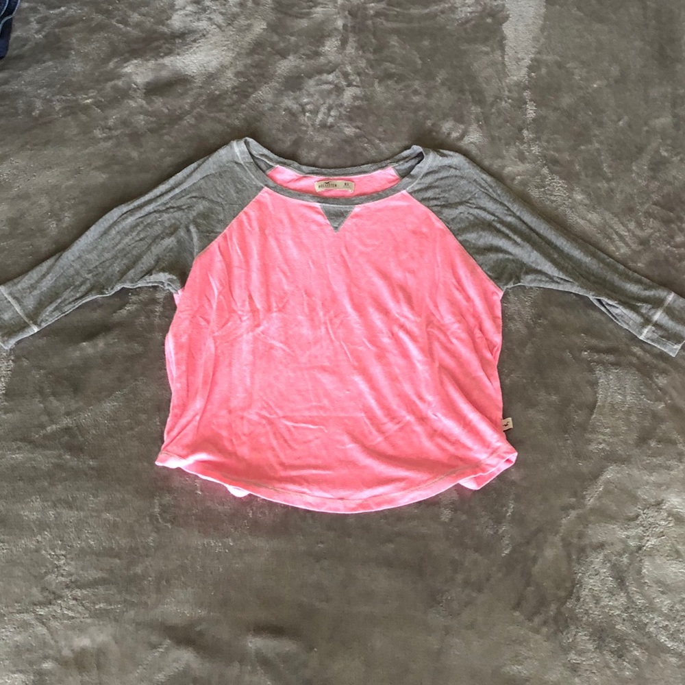 Hollister top